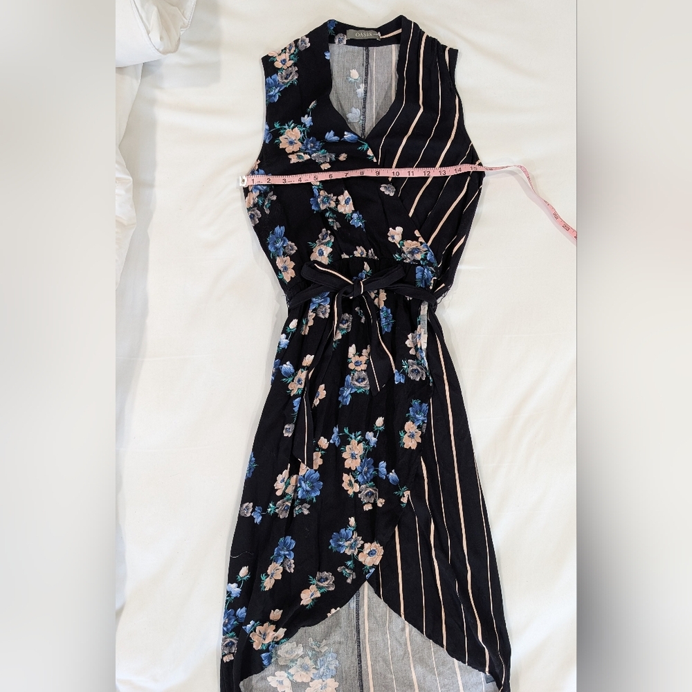 Oasis Mixed Floral & Stripe Wrap Midi Tie Waist Dress, Size 6 - Picture 4 of 8
